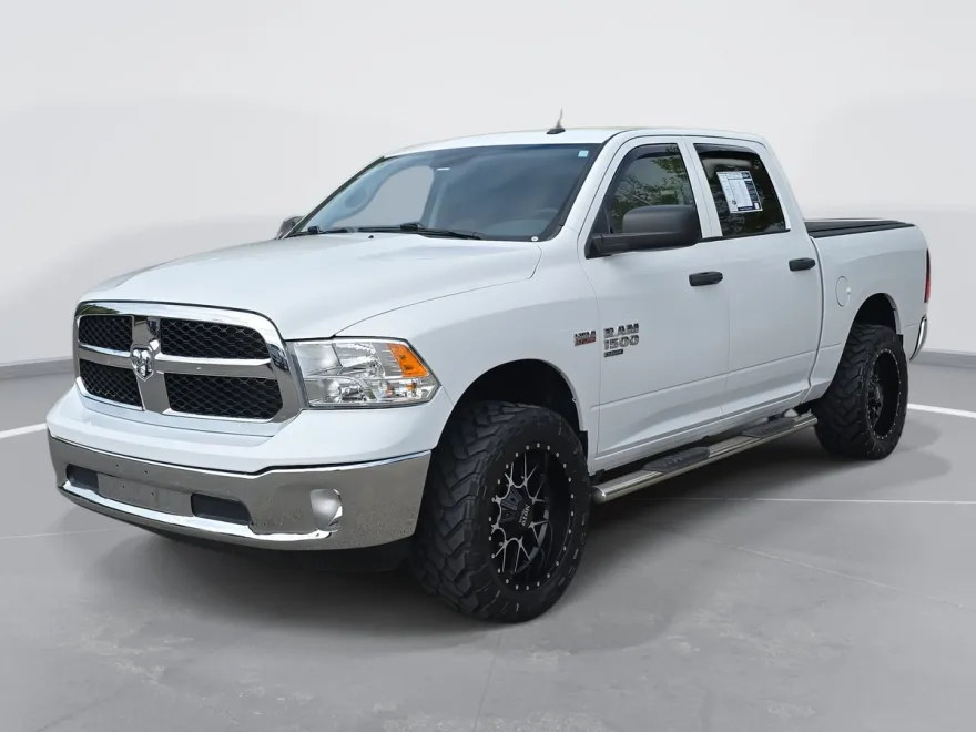 2019 Ram 1500 Classic Tradesman photo 1