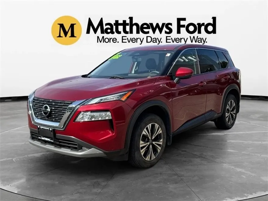 2021 Nissan Rogue SV photo 1