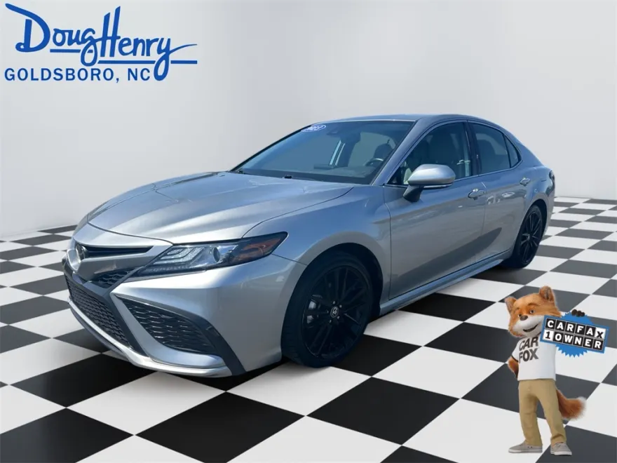 2023 Toyota Camry XSE photo 1