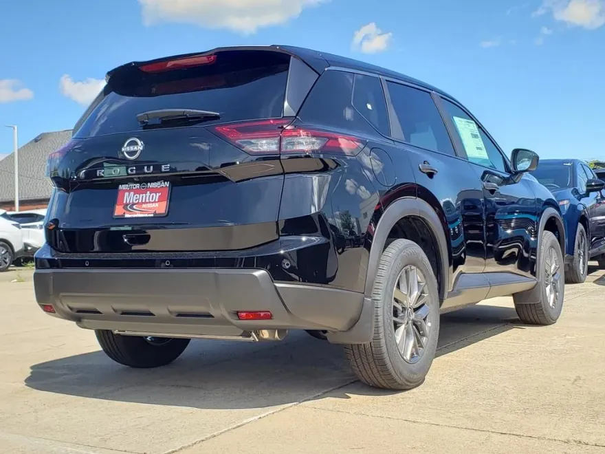 2026 Nissan Rogue S photo 1