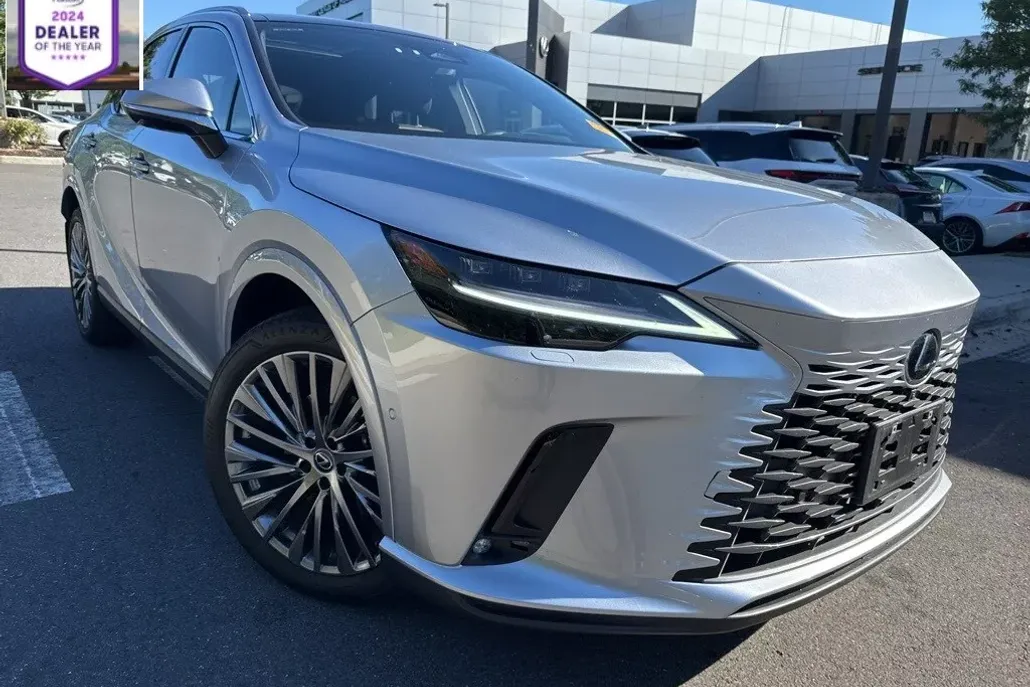 2025 Lexus RX 450h+ Luxury photo 1