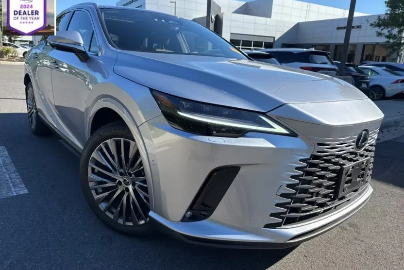 2025 Lexus RX 450h+ Luxury photo 1