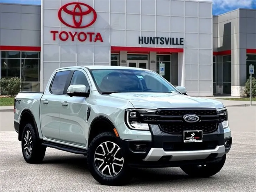 2024 Ford Ranger Lariat photo 1