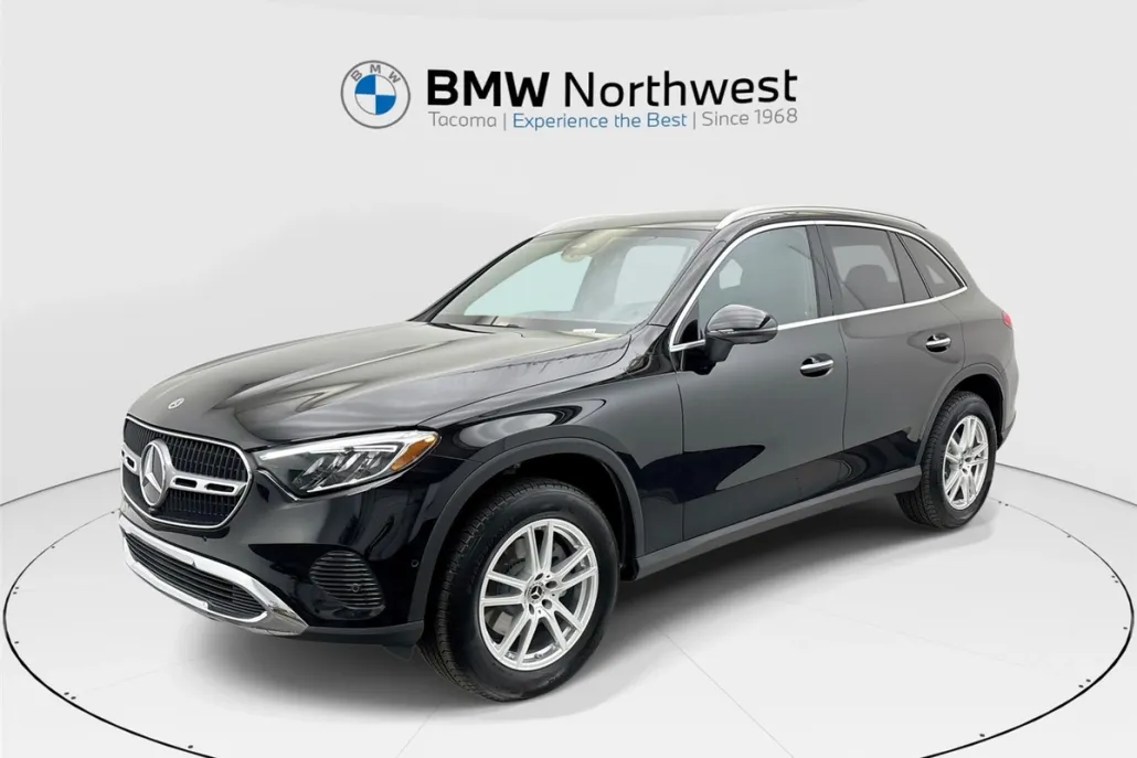 2023 Mercedes Benz GLC 300 4MATIC photo 1