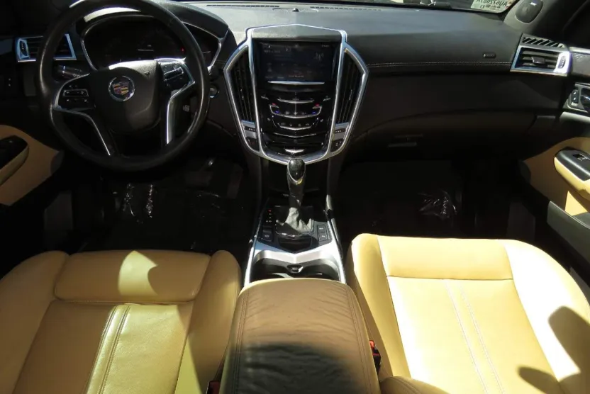 2014 Cadillac SRX Luxury photo 1
