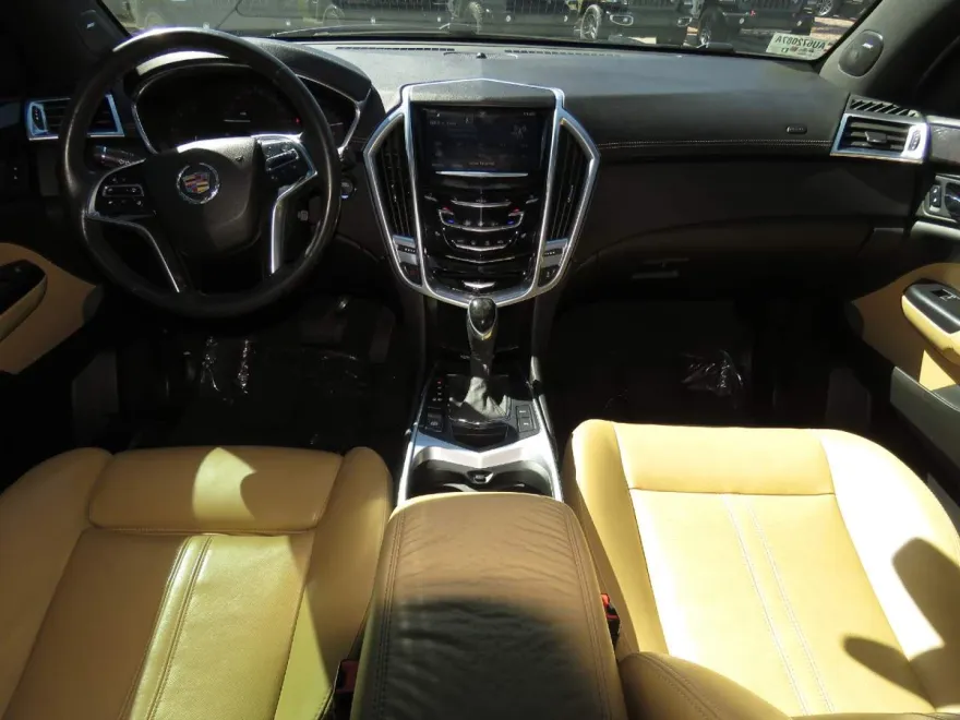 2014 Cadillac SRX Luxury photo 1