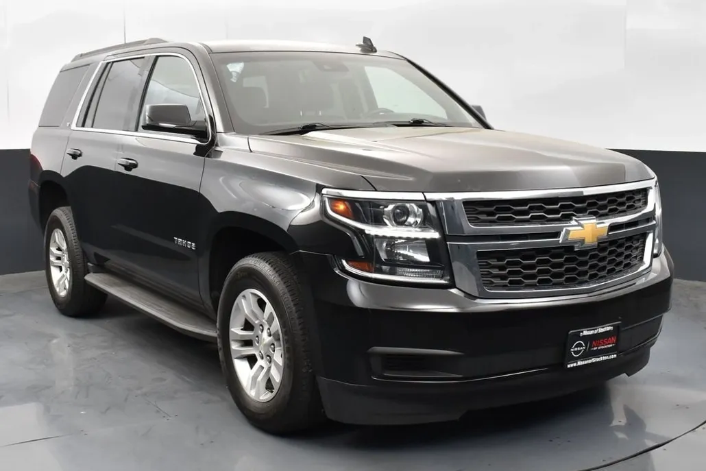 2018 Chevrolet Tahoe LT photo 1