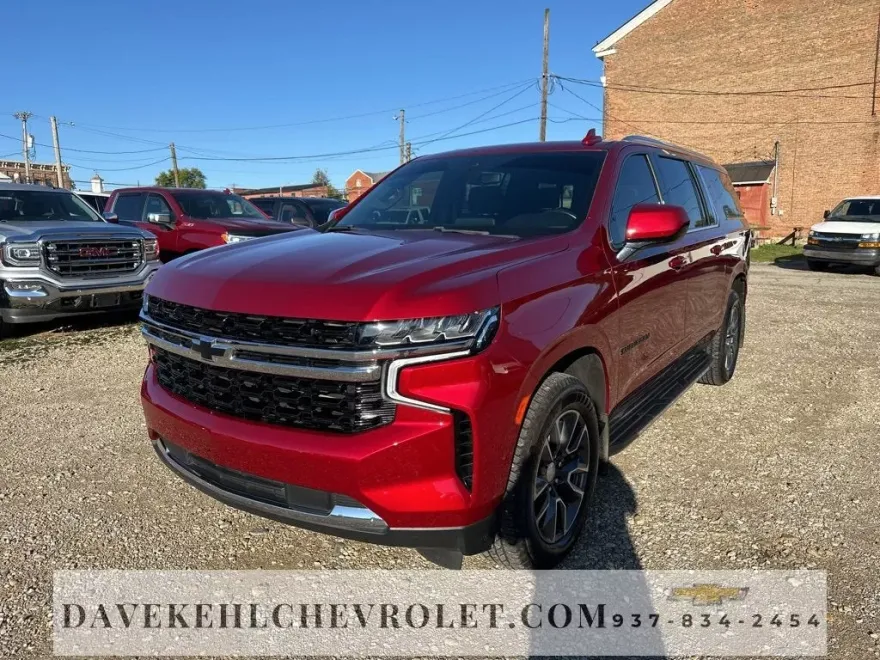 2021 Chevrolet Suburban LS photo 1