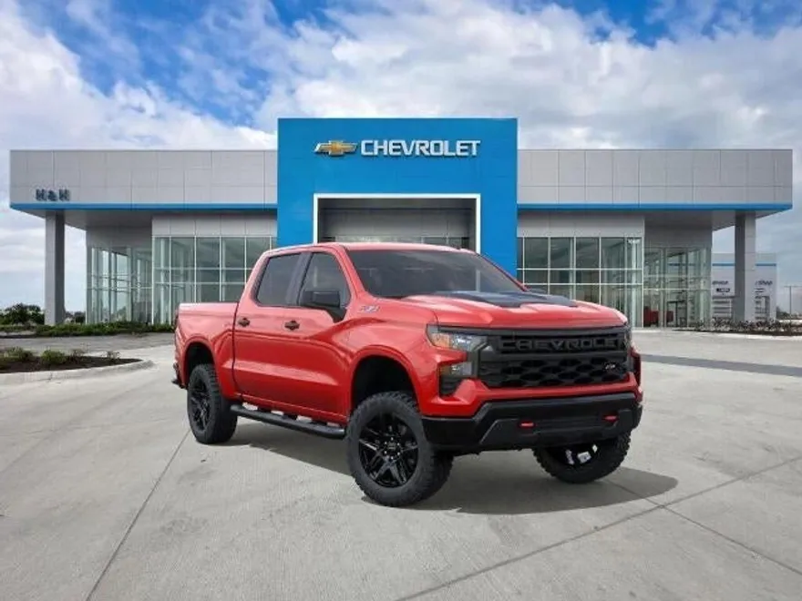 2026 Chevrolet Silverado 1500 Custom Trail Boss photo 1