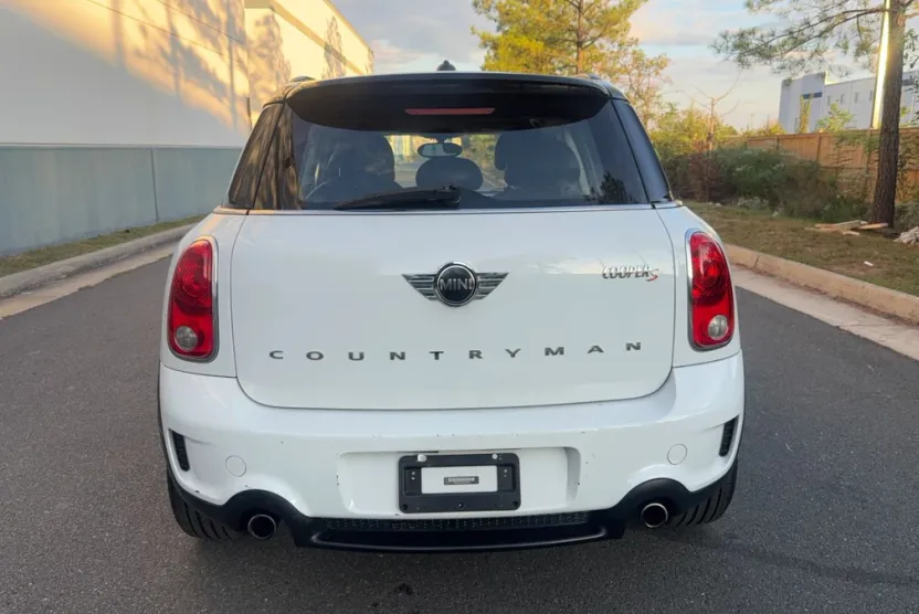 2014 Mini Countryman S photo 1