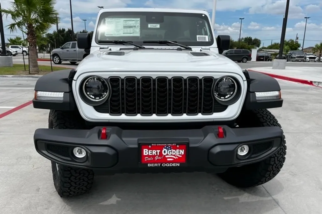 2025 Jeep Wrangler Rubicon photo 1