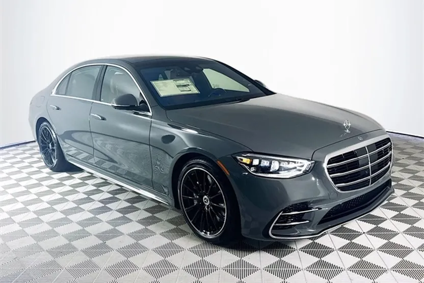 2026 Mercedes Benz S 580 4MATIC photo 1