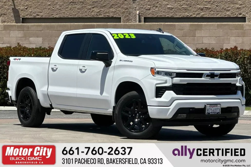2023 Chevrolet Silverado 1500 RST photo 1