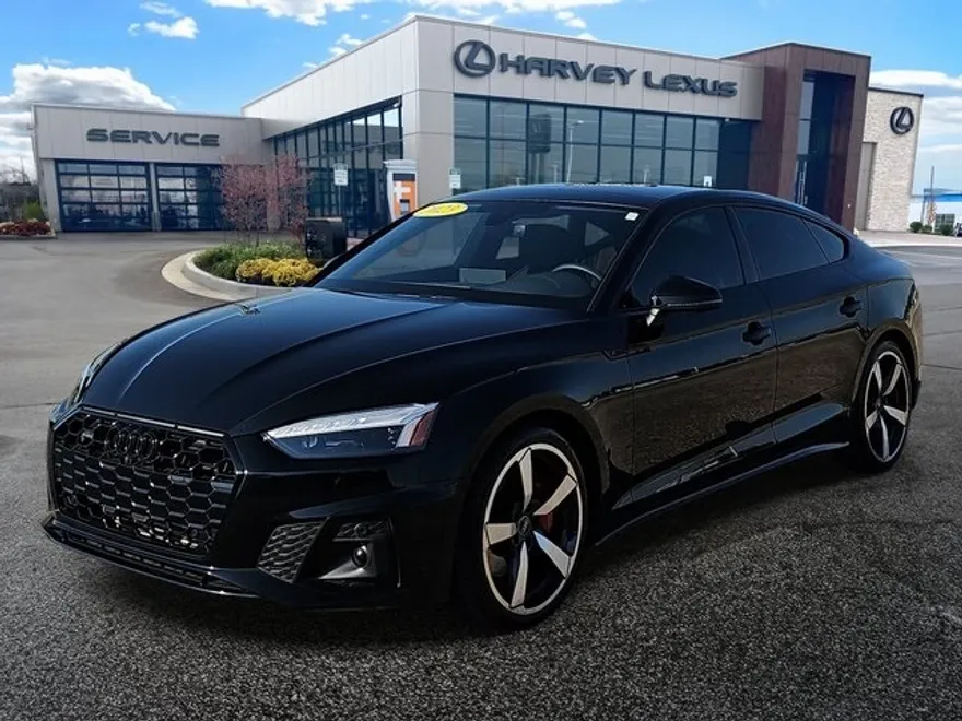 2023 Audi A5 45 S line Premium Plus photo 1