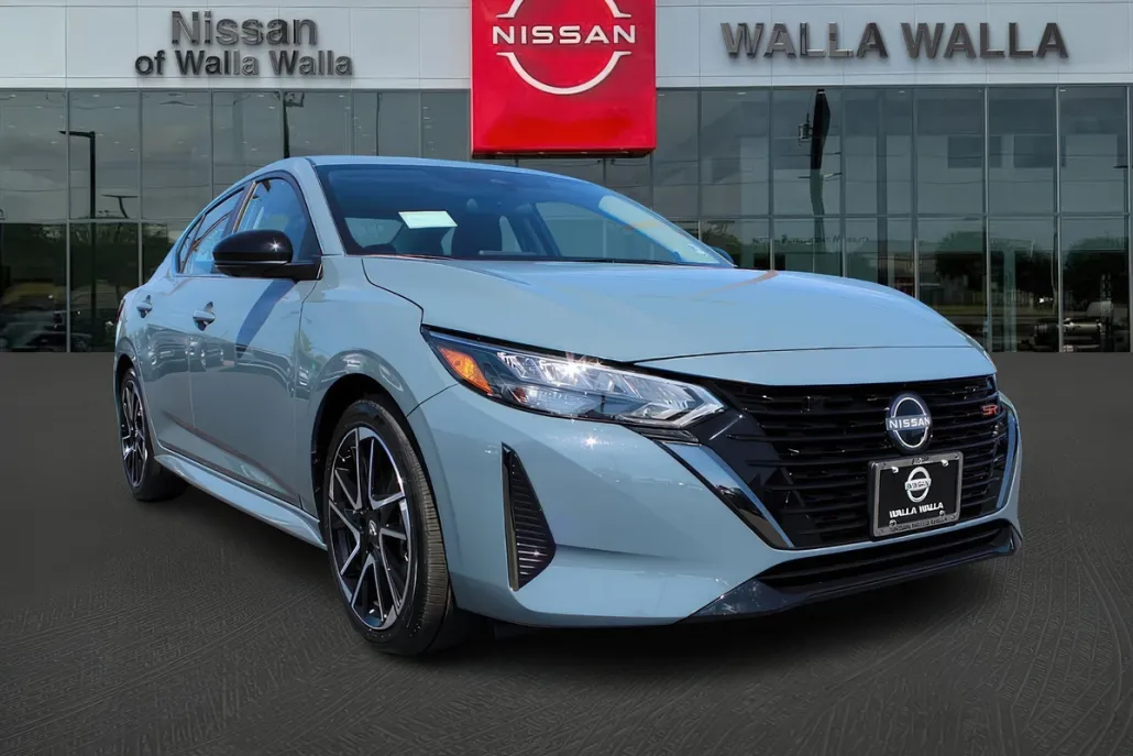 2025 Nissan Sentra SR Premium photo 1