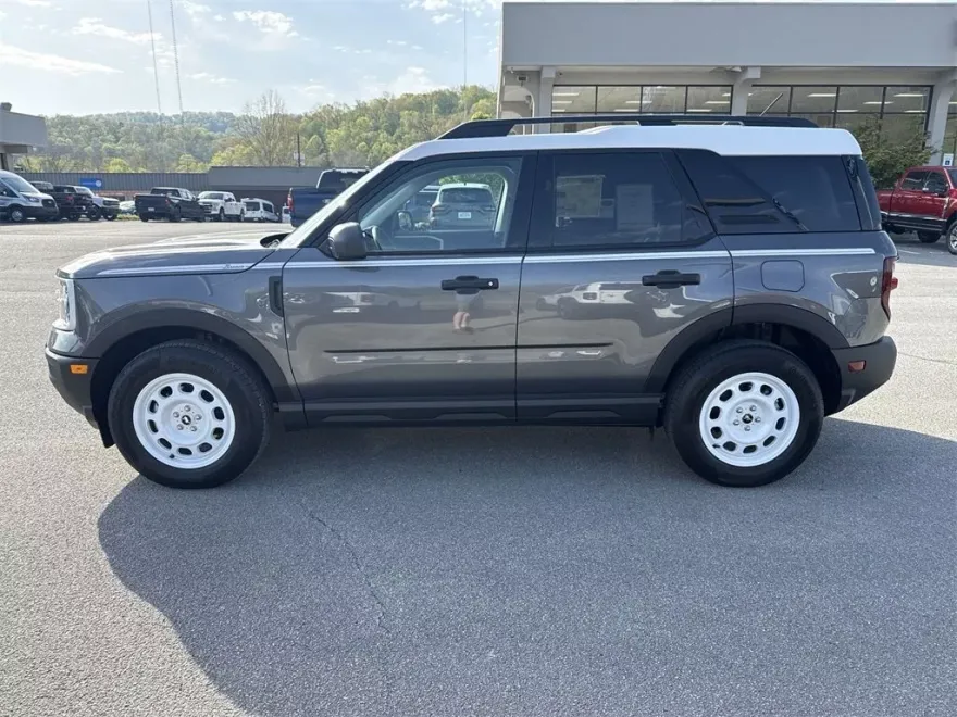 2025 Ford Bronco Sport Heritage photo 1