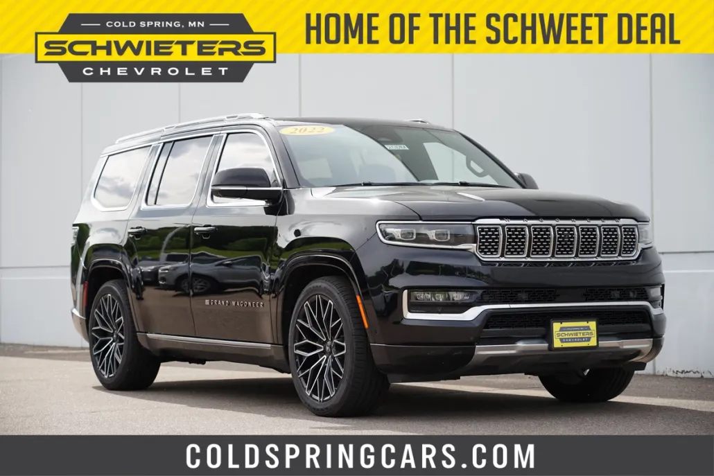 2022 Jeep Grand Wagoneer III photo 1