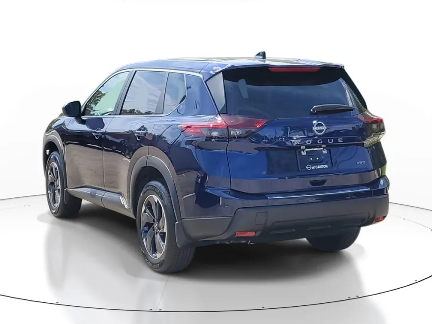 2026 Nissan Rogue SV photo 1