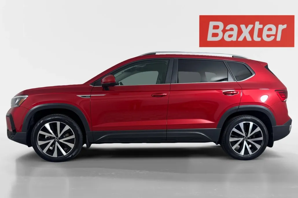 2022 Volkswagen Taos SE photo 1