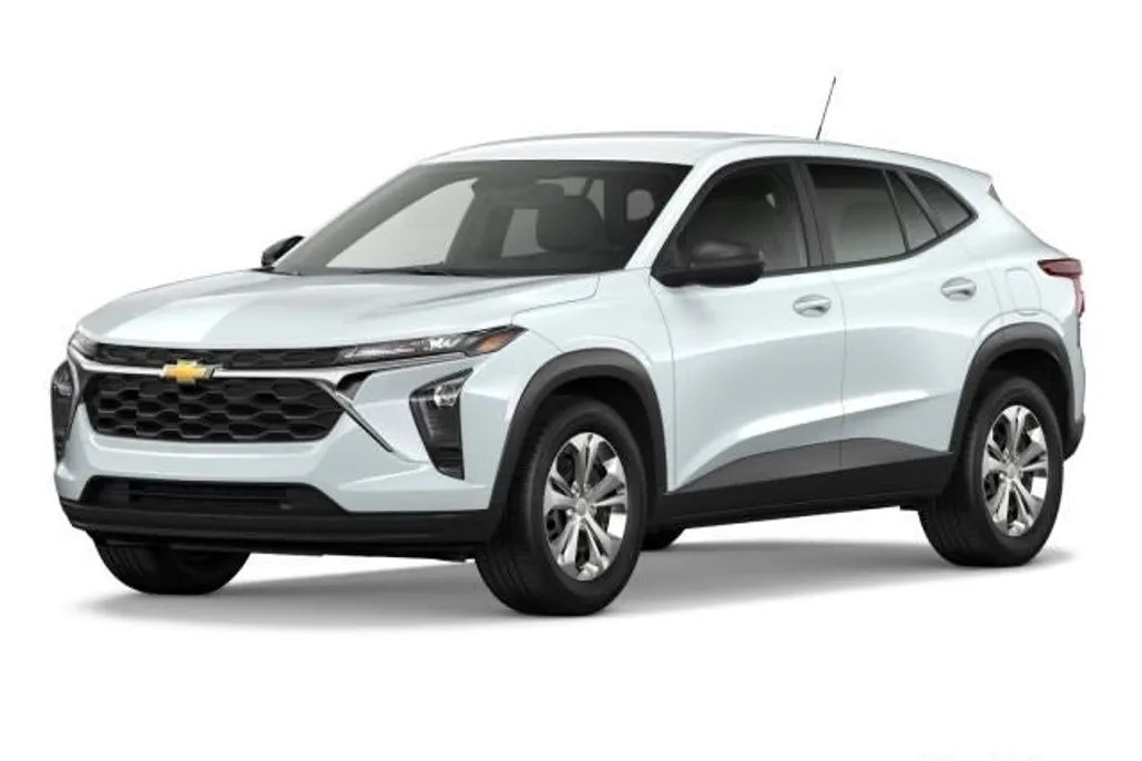 2026 Chevrolet Trax LS photo 1