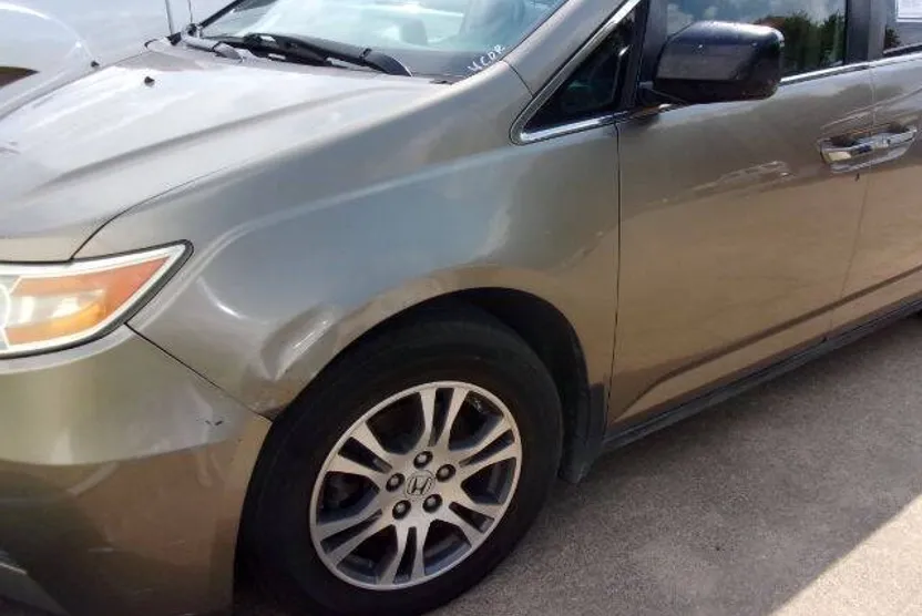 2011 Honda Odyssey EX photo 1
