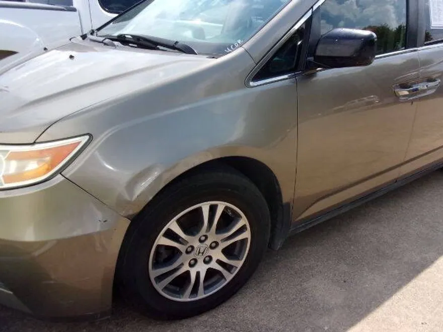 2011 Honda Odyssey EX photo 1