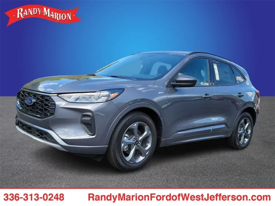 2024 Ford Escape ST-Line photo 1