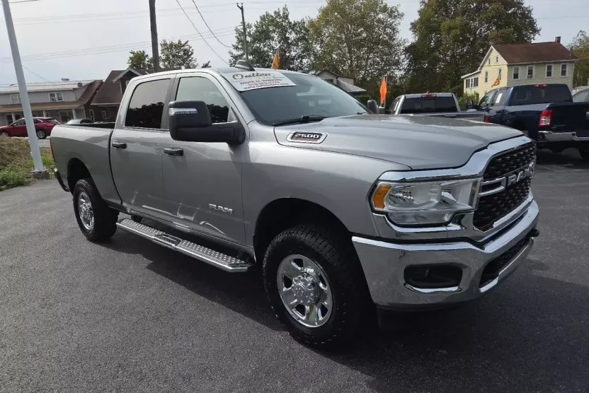 2024 Ram 2500 Big Horn photo 1