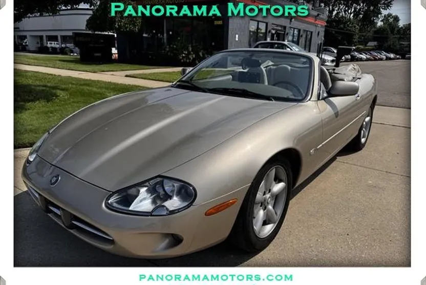 1998 Jaguar XK 8 Convertible photo 1