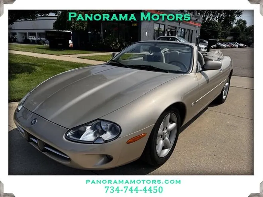 1998 Jaguar XK 8 Convertible photo 1