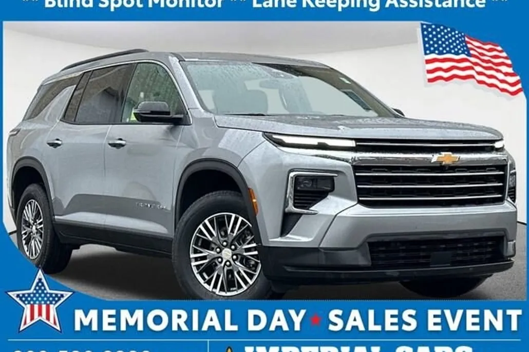 2024 Chevrolet Traverse photo 1