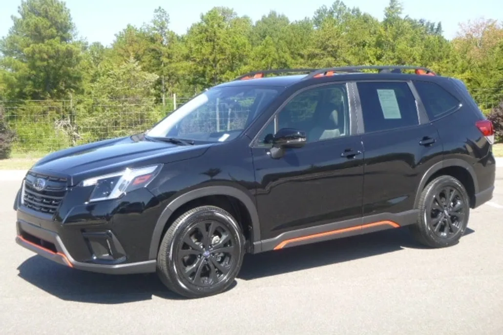2024 Subaru Forester Sport photo 1
