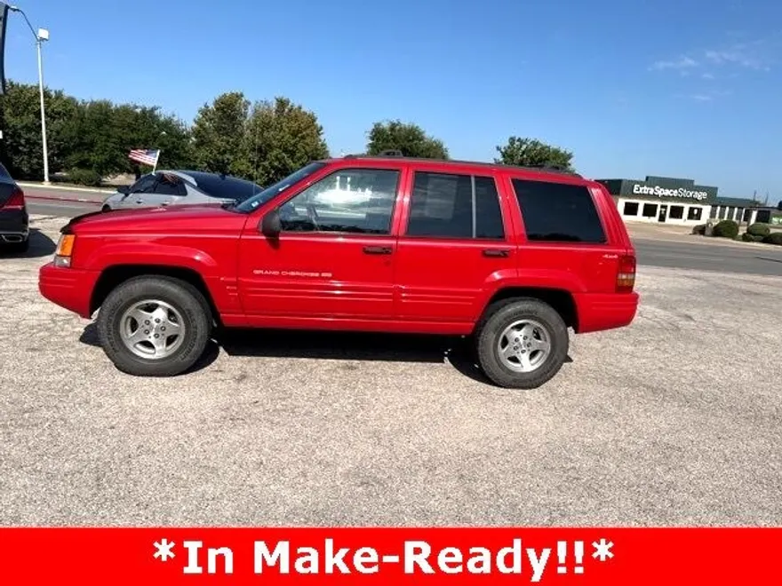 1998 Jeep Grand Cherokee Laredo photo 1