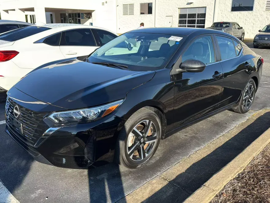 2024 Nissan Sentra SV photo 1