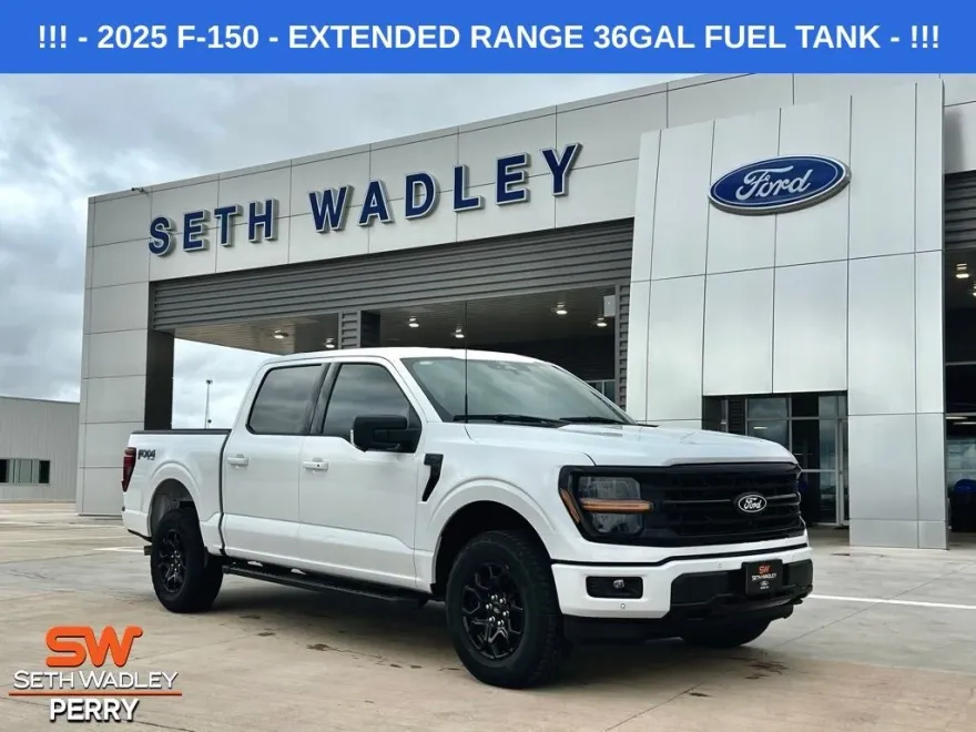 2025 Ford F-150 XLT photo 1