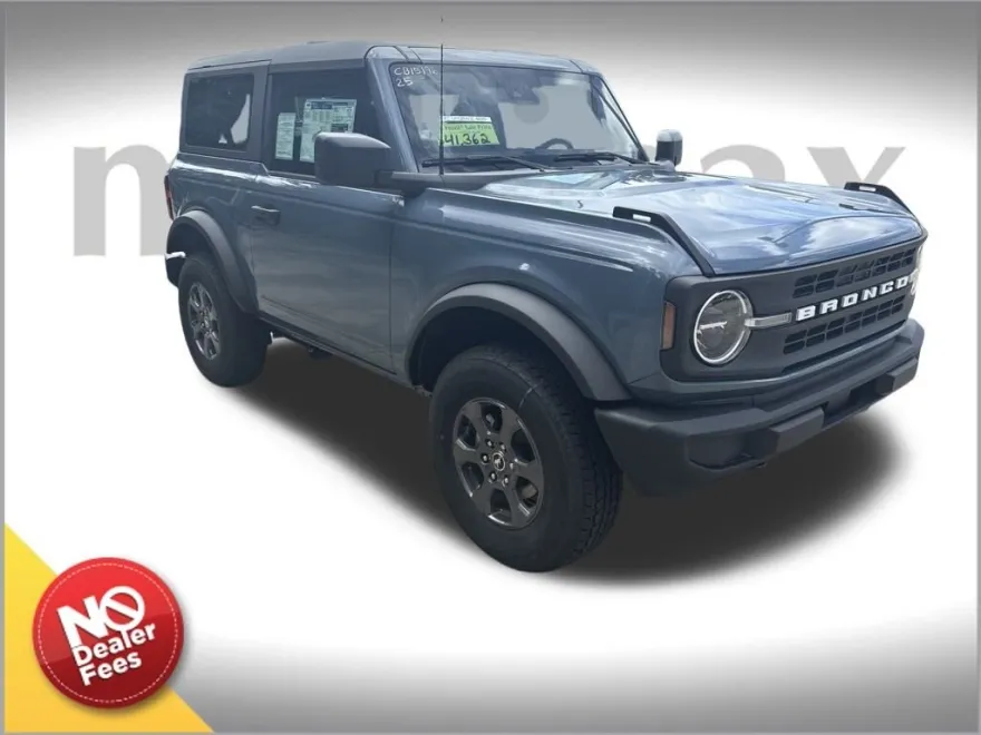 2025 Ford Bronco Base photo 1