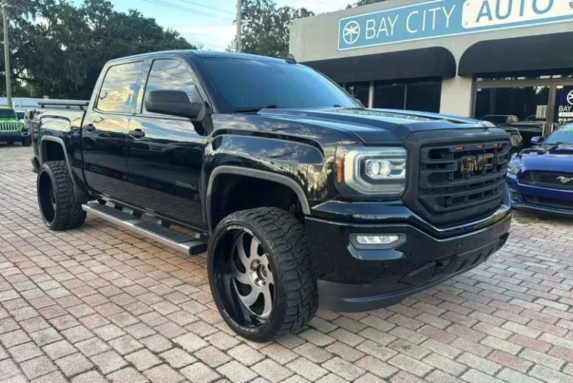 2016 Gmc Sierra Denali photo 1