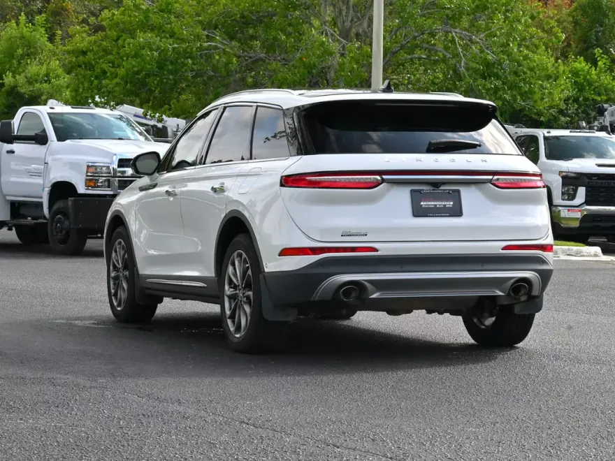 2021 Lincoln Corsair Standard photo 1