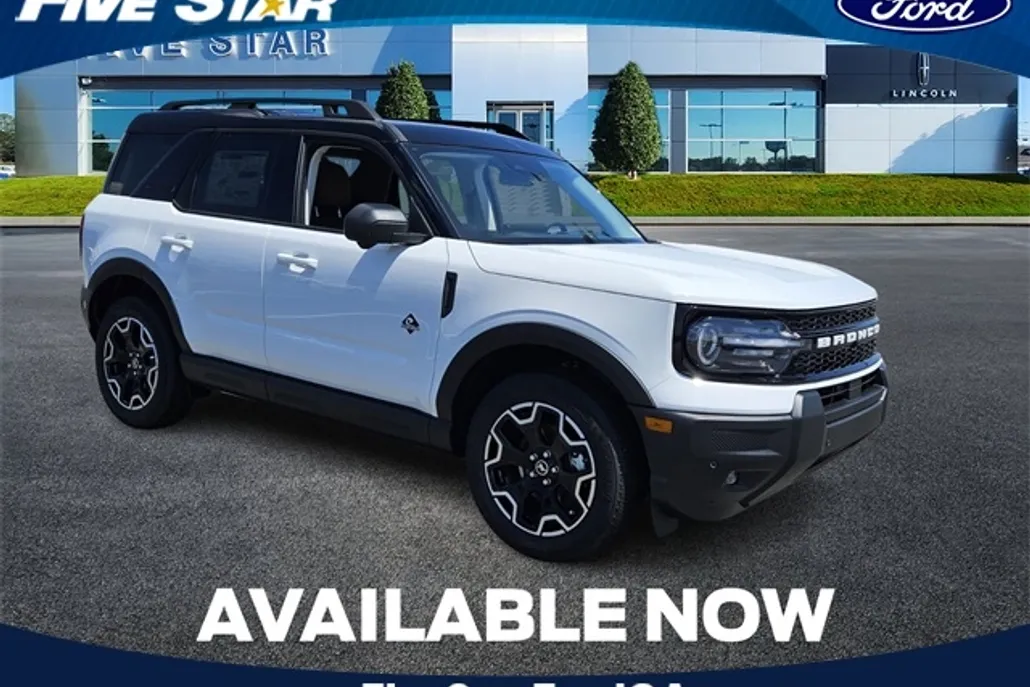 2025 Ford Bronco Sport Outer Banks photo 1