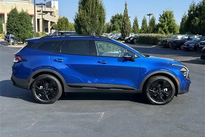 2025 Kia Sportage X-Line photo 1