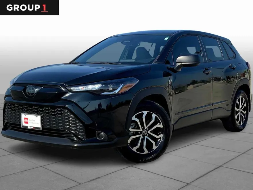 2024 Toyota Corolla Cross Hybrid S photo 1