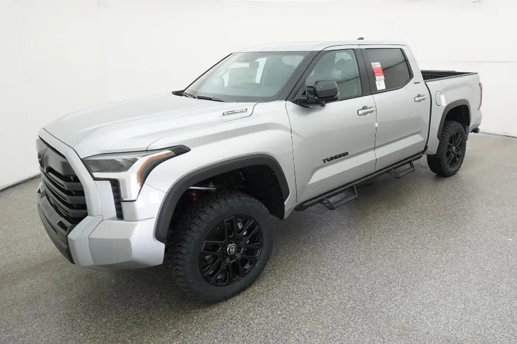 2026 Toyota Tundra Limited CrewMax photo 1
