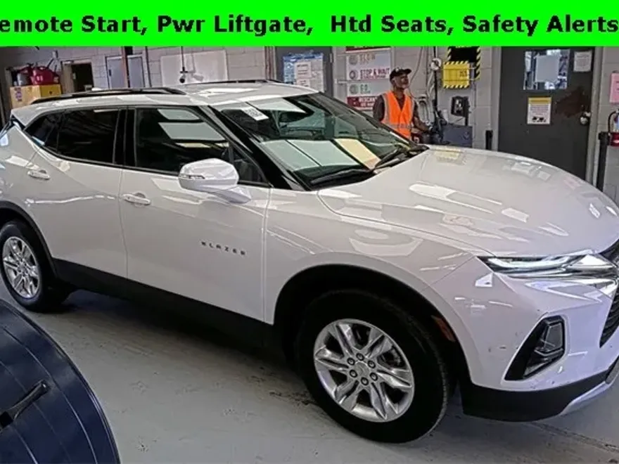 2022 Chevrolet Blazer 2LT photo 1