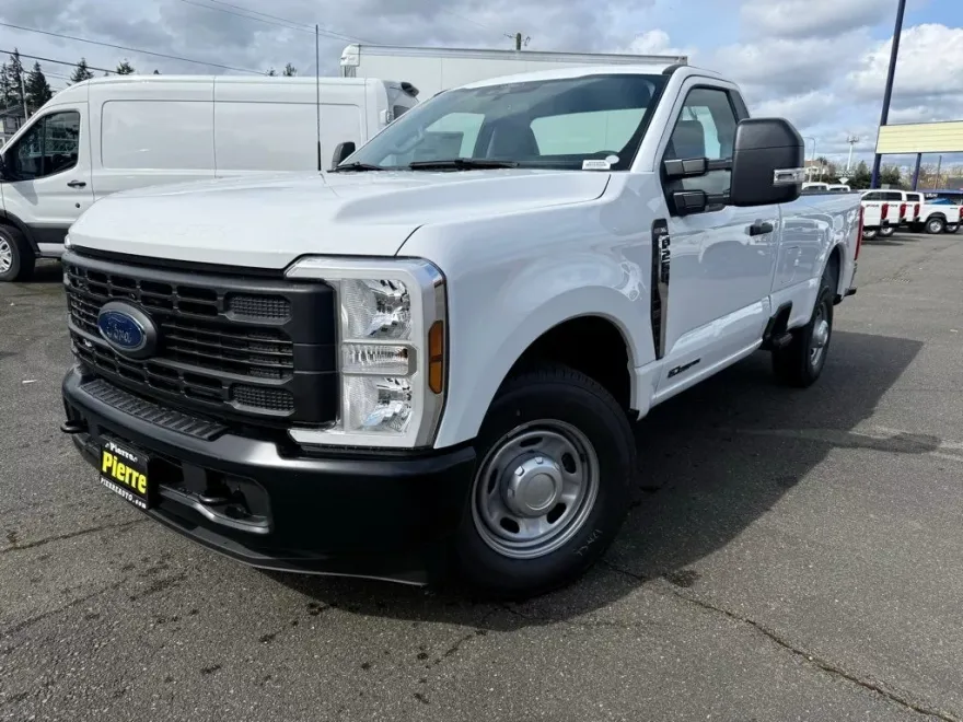 2025 Ford F-250 photo 1
