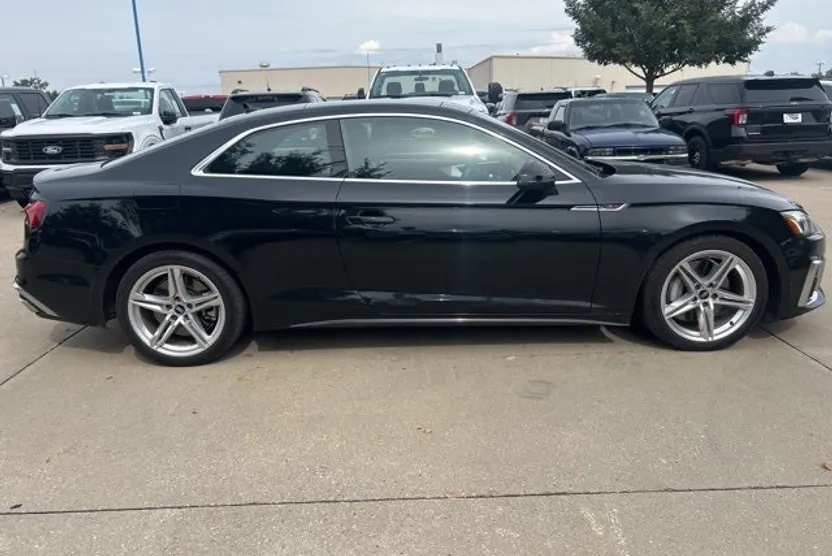 2021 Audi A5 45 S line Premium Plus Quattro photo 1