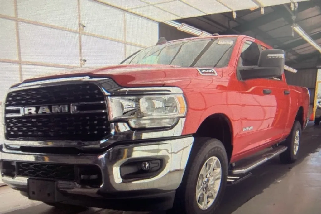2024 Ram 2500 Big Horn photo 1
