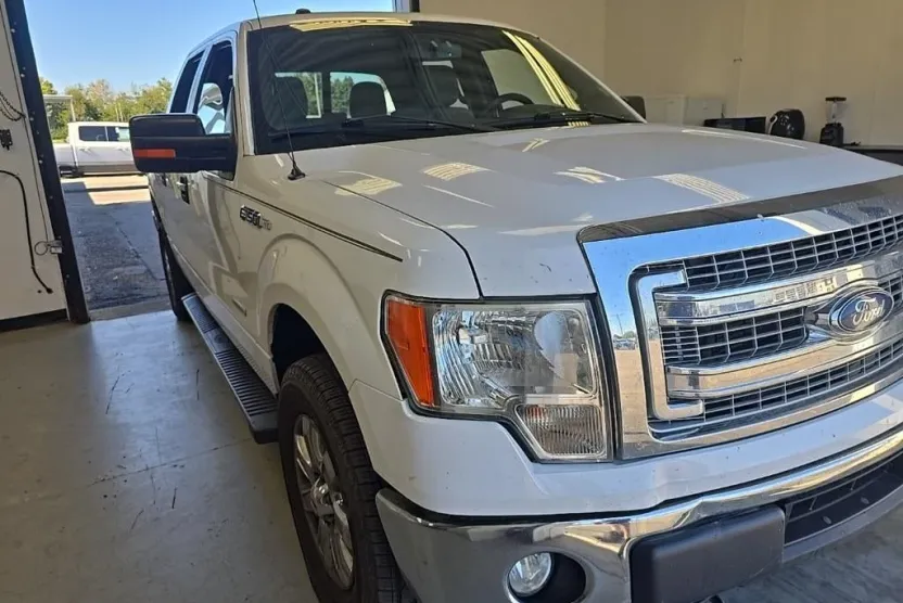 2014 Ford F-150 XLT photo 1