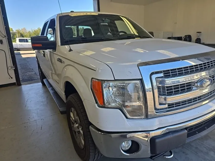 2014 Ford F-150 XLT photo 1