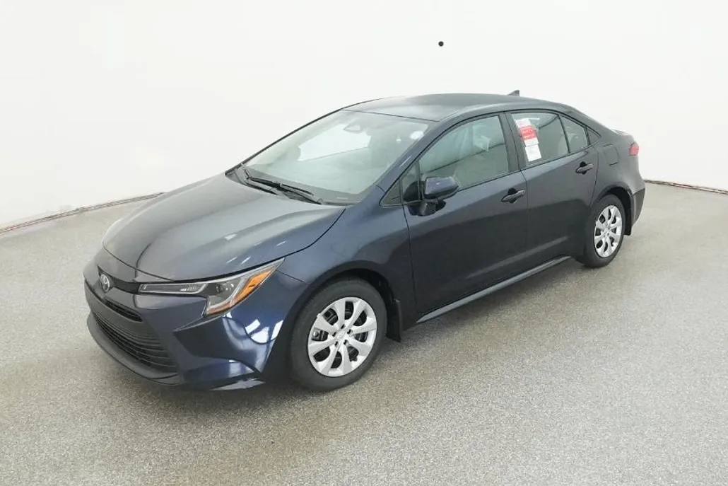 2026 Toyota Corolla LE photo 1