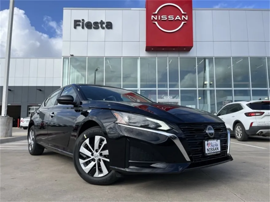 2025 Nissan Altima 2.5 S photo 1